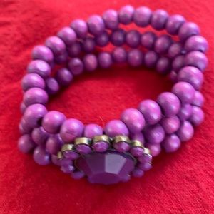 PURPLE STRETCH BRACELET WITH PURPLE STONE